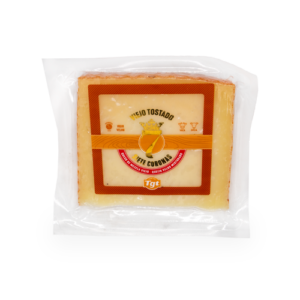 Queso de mezcla viejo tostado Siete Coronas 250 g, elaborado con leche de vaca y oveja, curado y con corteza tostada de aroma intenso.