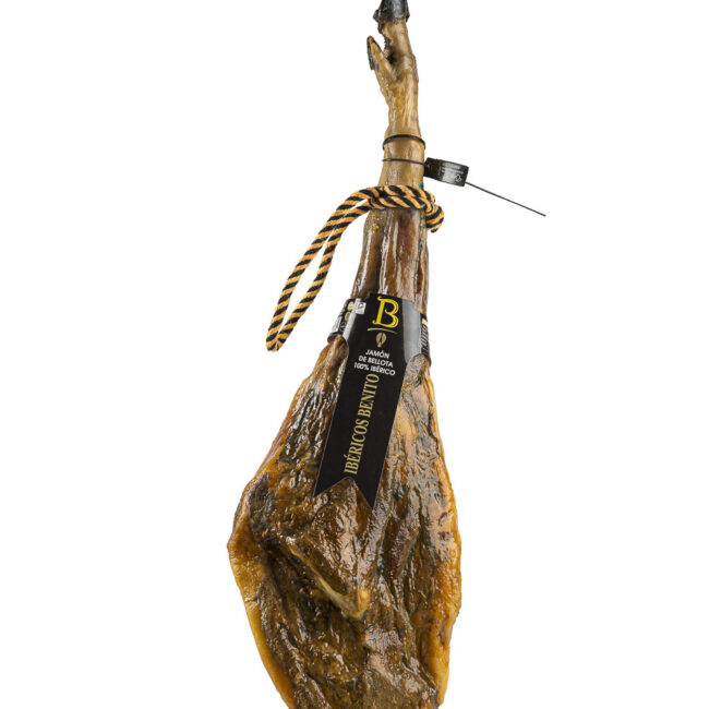 Jamón Bellota 100% Ibérico de Ibéricos Benito, curación artesanal, magro y grasa infiltrada, elaborado en Guijuelo y Sierra Norte de Sevilla.