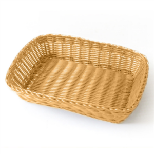 Cesta gourmet personalizada con productos selectos y presentación elegante